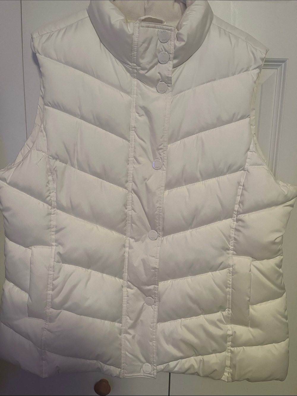 Gap Women's White Puffer Vest - Quilted Sleeveless Jacket Size XL NWOT